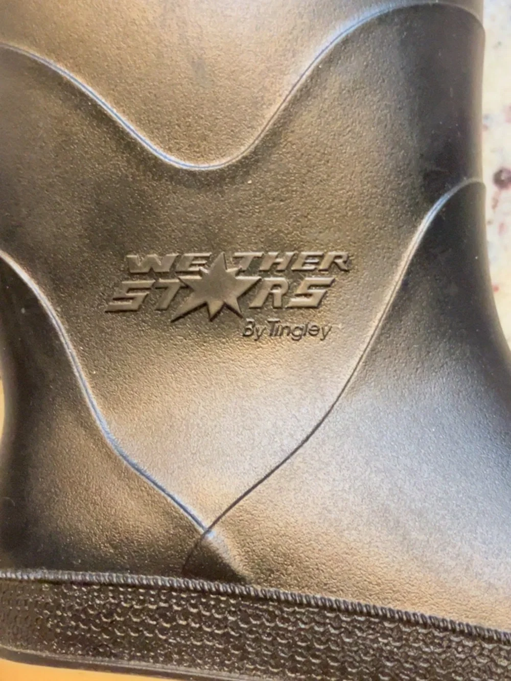 Youth size 3 Tingley weather star boots